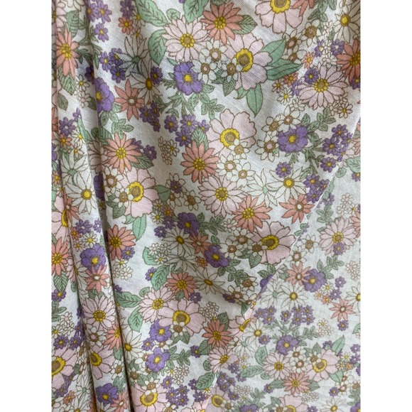 Jennie - Picture 6 of 7